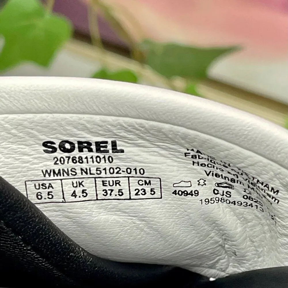 Sorel VIIBE Crisscross Slide Sandal in Black & White Size 6.5